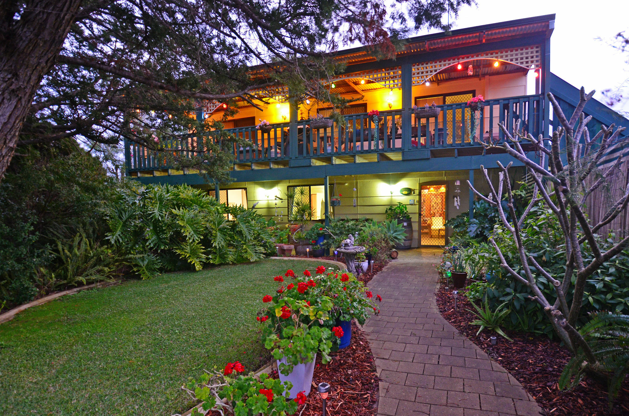 Broadwater Bed And Breakfast Busselton Exterior photo