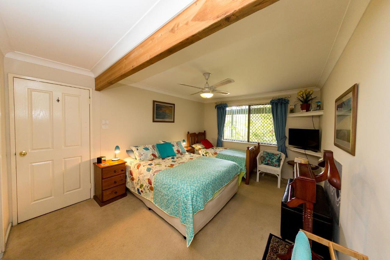 Broadwater Bed And Breakfast Busselton Exterior photo