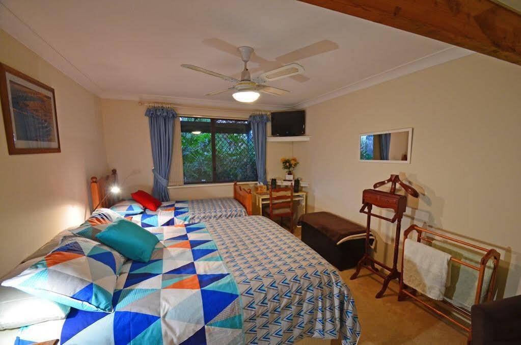 Broadwater Bed And Breakfast Busselton Exterior photo